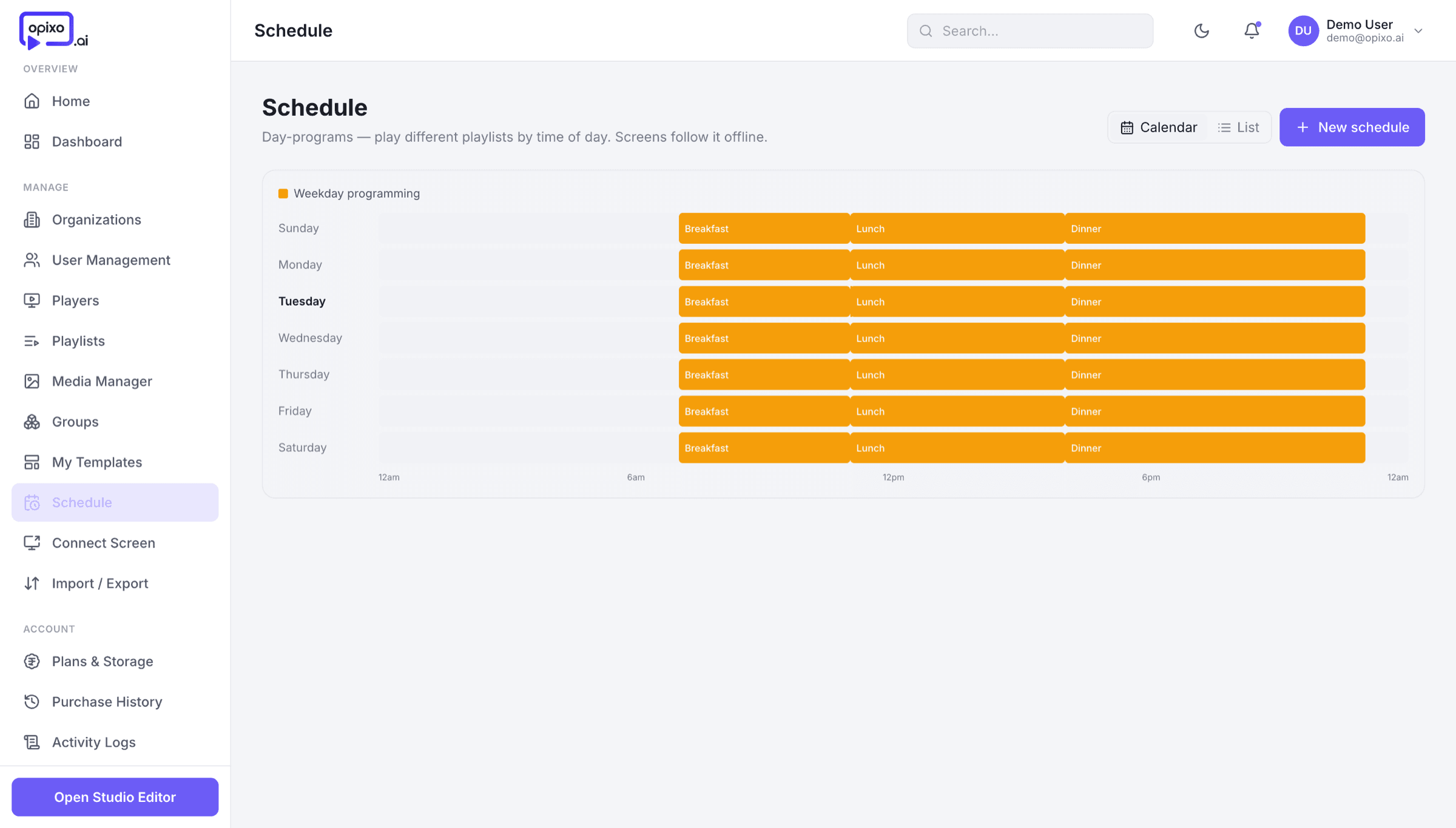 The Opixo Studio scheduler: a week of day-parts with breakfast, lunch and dinner blocks